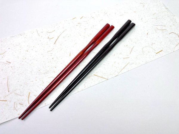 画像2: 「輪島塗ヒバ箸」青森ヒバ製 (2)