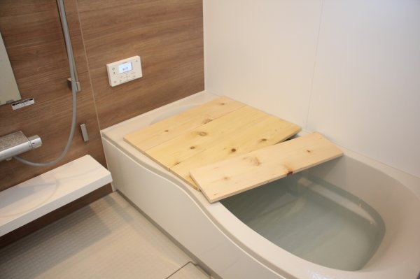 画像2: 節有「風呂ふた」青森ヒバ製 (2)