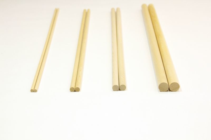 選べる太さ4種類「節なし丸棒」青森ヒバ製